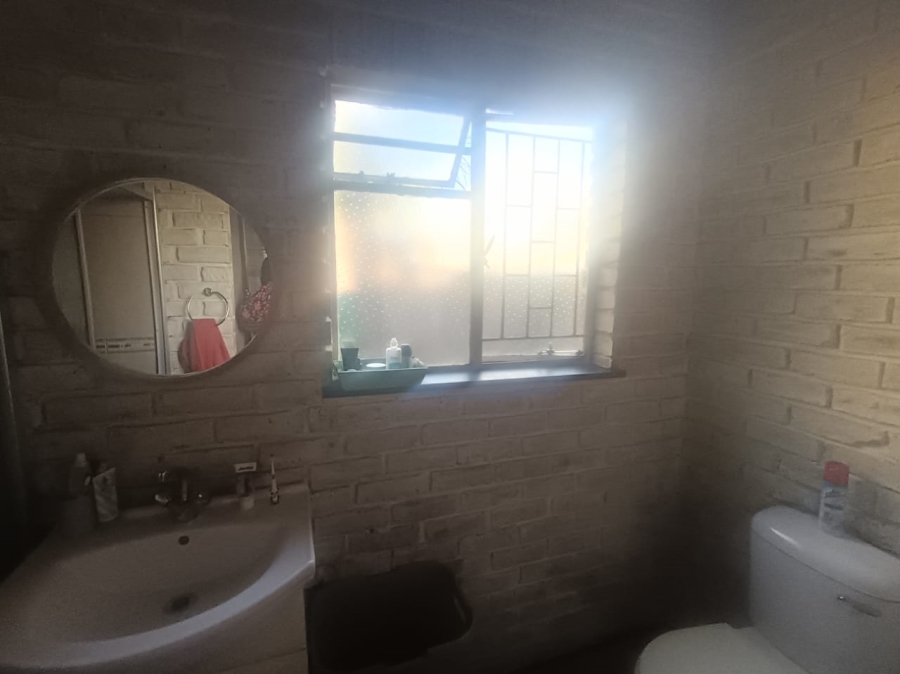 4 Bedroom Property for Sale in New Park Northern Cape